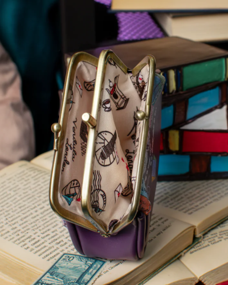 Vendula Travelling Library Bookshop Clipper Coin Purse