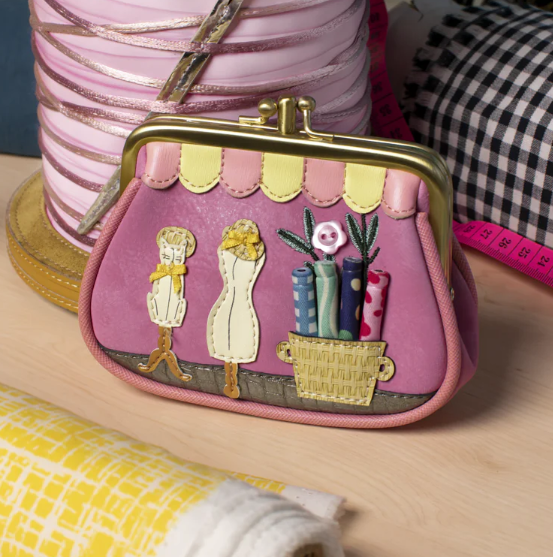 Vendula Sewing Shop Raspberry Edition Clipper Coin Purse