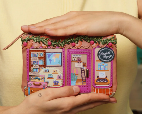 Vendula Voyage Travel Shop Zipper Coin Purse