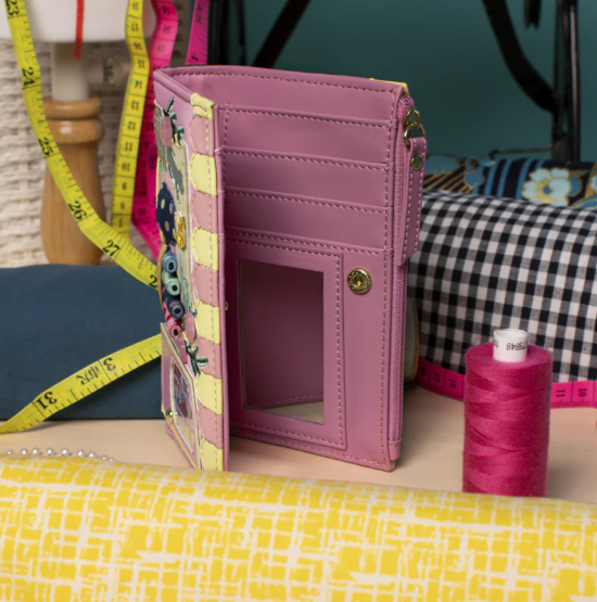 Vendula Sewing Shop Raspberry Edition Compact Folding Wallet