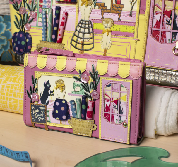 Vendula Sewing Shop Raspberry Edition Compact Folding Wallet