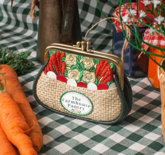 Vendula The Farmhouse Pantry Clipper Coin Purse