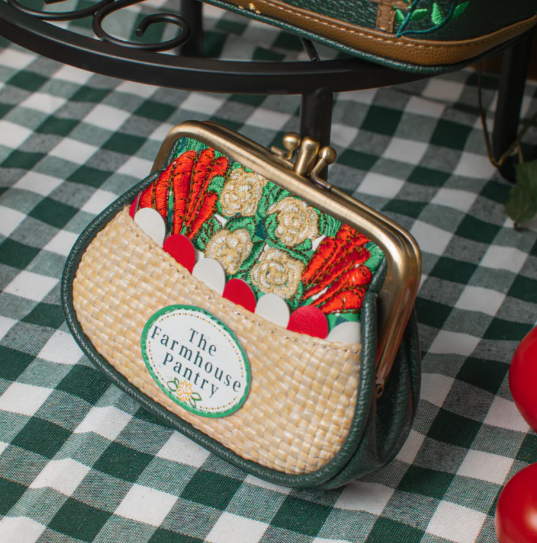 Vendula The Farmhouse Pantry Clipper Coin Purse