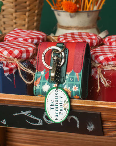 Vendula The Farmhouse Pantry Pods Case