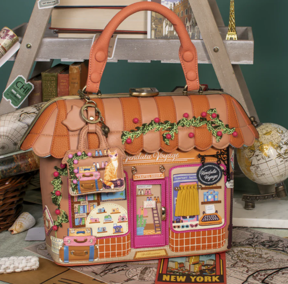 Vendula Voyage Travel Shop Grab Bag