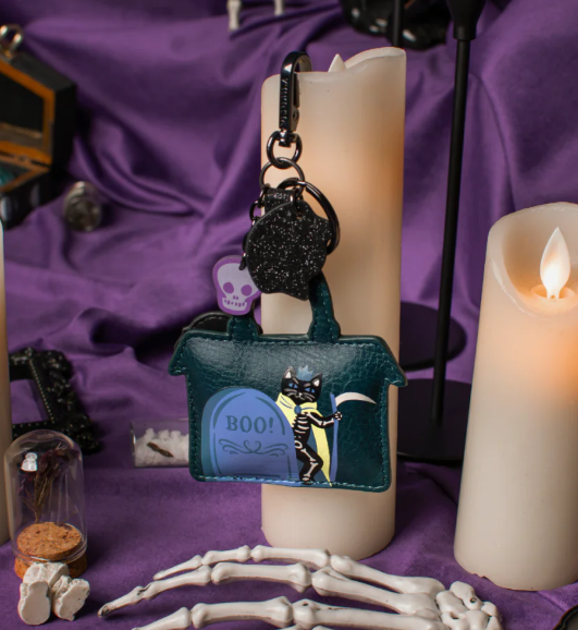 Vendula Haunted Theatre Key Charm