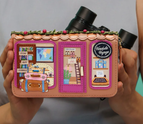 Vendula Voyage Travel Shop Medium Ziparound Wallet