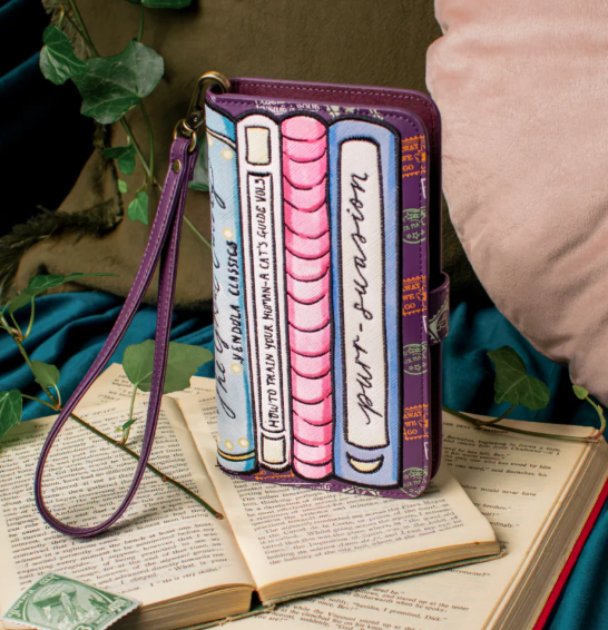 Vendula Travelling Library Bookshop Universal Flip Phone Case