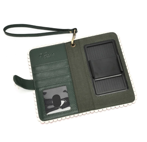 Vendula The Farmhouse Pantry Universal Flip Phone Case