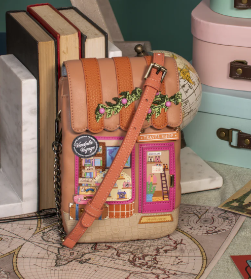 Vendula Voyage Travel Shop Phone Pouch