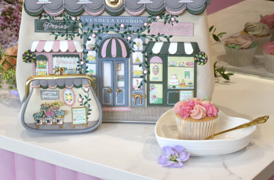 Vendula Posies And Patisseries Clipper Coin Purse