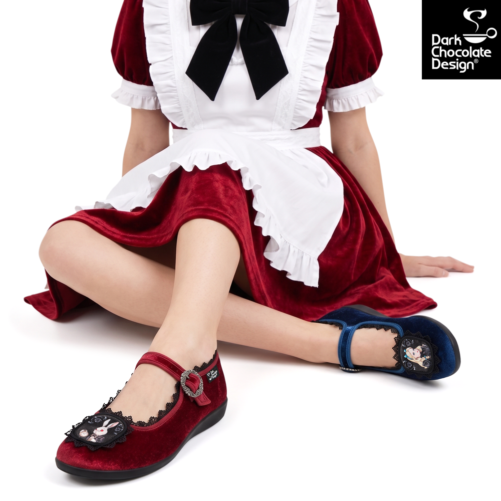 Chocolaticas Alice in Wonder Dark