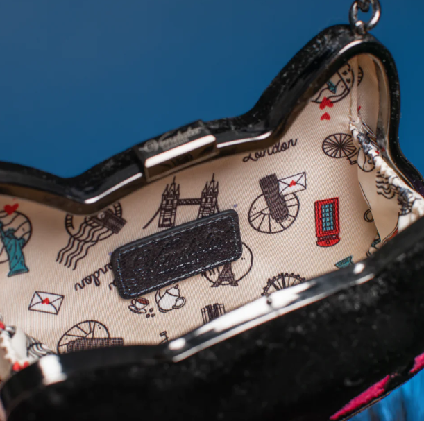 Vendula Haunted Theatre Skelecat Bag