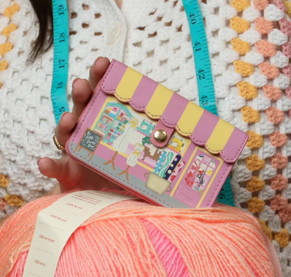 Vendula Sewing Shop Raspberry Edition Accordian Card Wallet